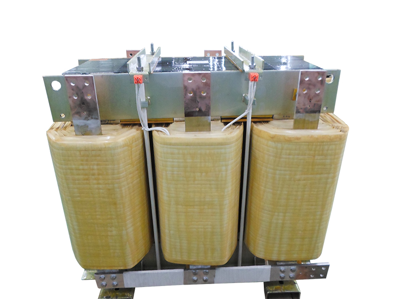 Isolation transformer of oil field equipment