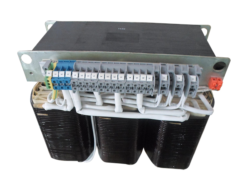 Wind power isolating transformer